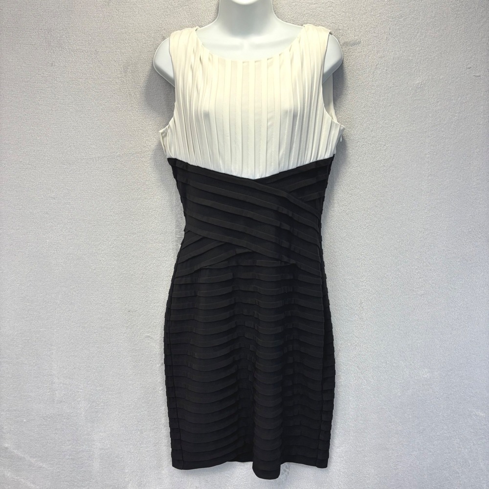 Calvin Klein Pleated Sheath Dress Women 10 Black White Colorblock Tiered Stretch